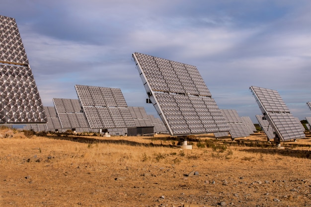 Advogado do Consumidor na Era da Energia Sustentável: Proteção na Compra de uma Usina Solar