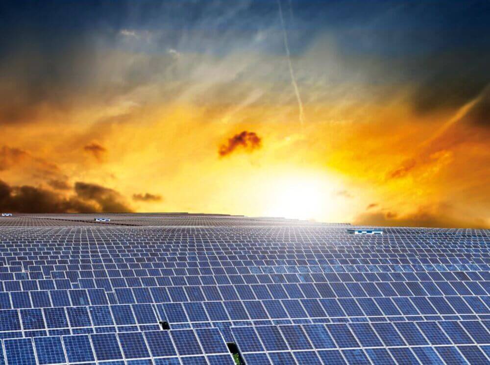 Inovação no Setor Energético: Explorando o Mercado Livre de Energia e a Energia Solar por Assinatura em Cidades Visionárias